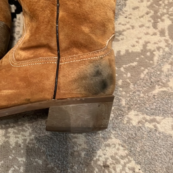 Suede Leather Boots by Vibram - Picture 6 of 11